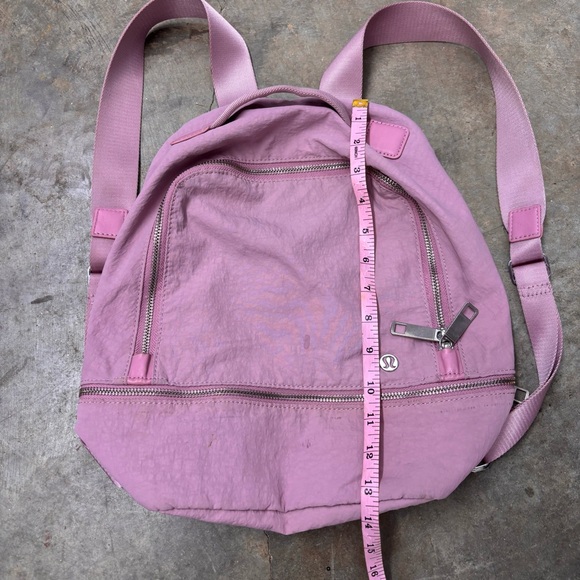 Lululemon Mini Backpack Purplish Pink Multipocket - Picture 11 of 11